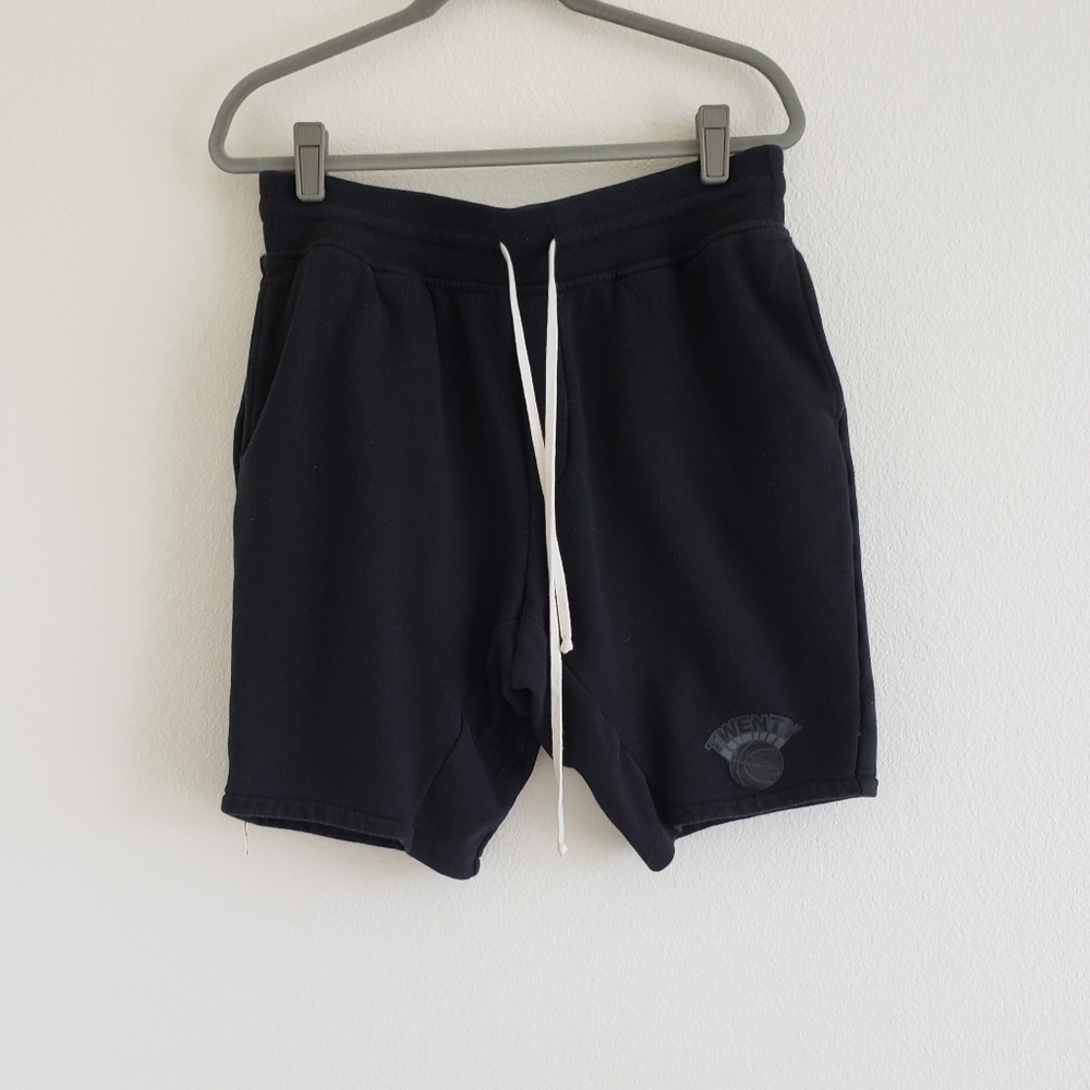 Twenty Monreal Black  Shorts Sweats size‎ Large